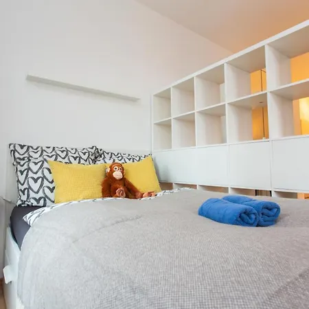 Fullhouse - Halle - Ab7 - Center Apartment *
