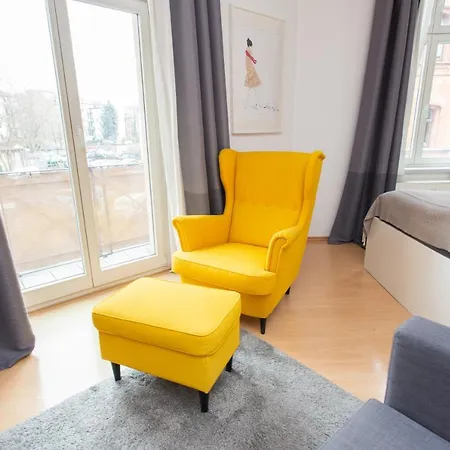 Fullhouse - Halle - Ab7 - Center * Галль