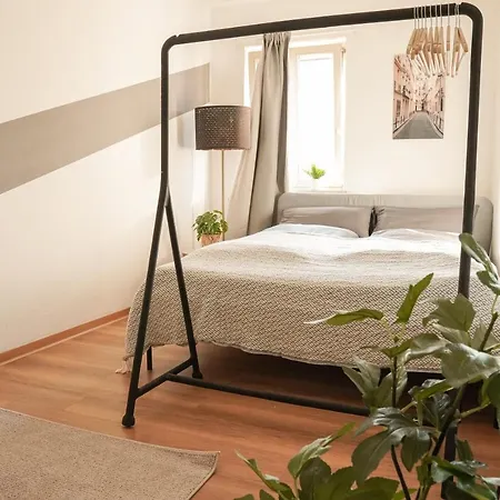 Апартаменты Fullhouse - Halle - Ab7 - Center Галль