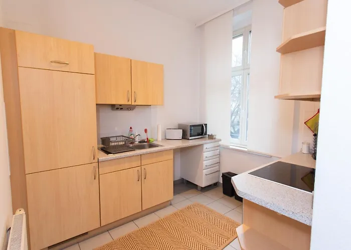 Fullhouse - Halle - Ab7 - Center * Halle (Saale)