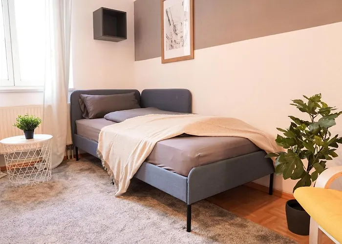 Fullhouse - Halle - Ab7 - Center Halle (Saale)