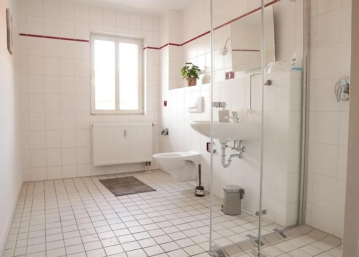 Fullhouse - Halle - Ab7 - Center * Halle (Saale)